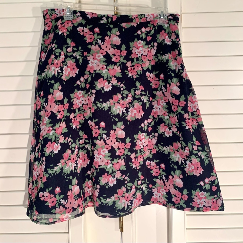 Dress Barn Floral Chiffon Skirt